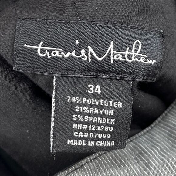 Travis Mathew Shorts Mens Size 34 Golf Gray White Pinstripe casual athleisure - Picture 9 of 10